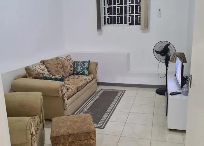 La Rose Apartment *